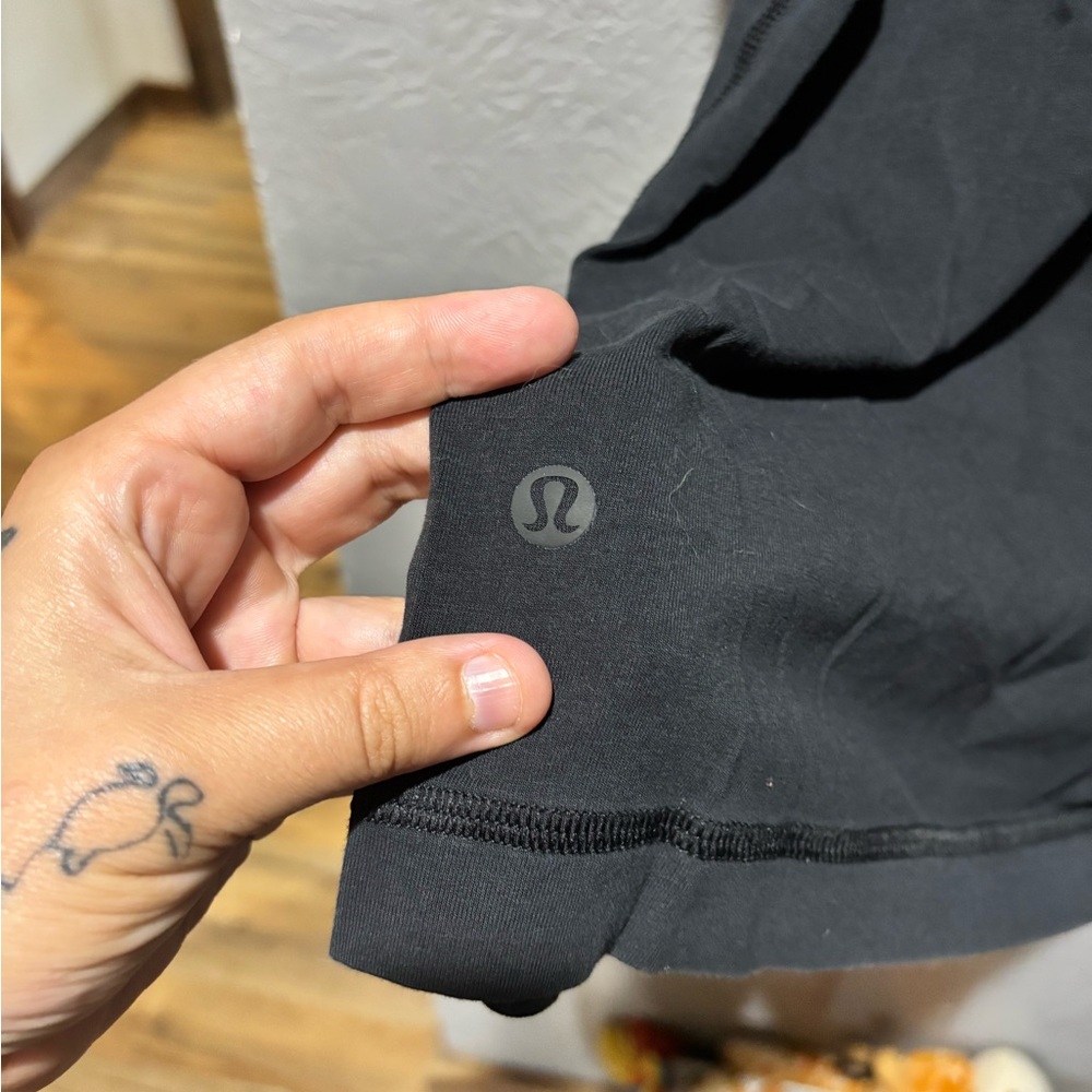 Lululemon Short Sleeved Basic Essential Tee Size … - image 4